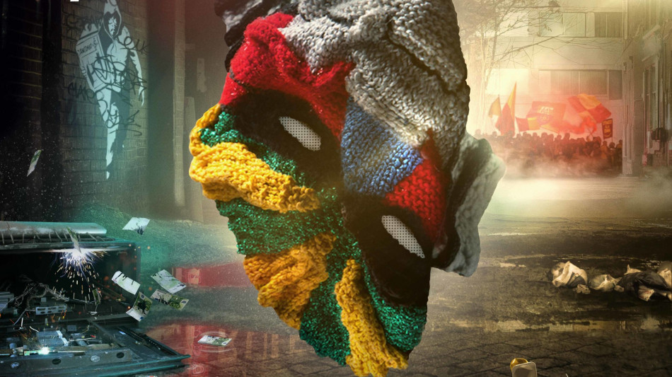  Lo chiamavano Jeeg Robot torna in sala per il decimo anniversario 