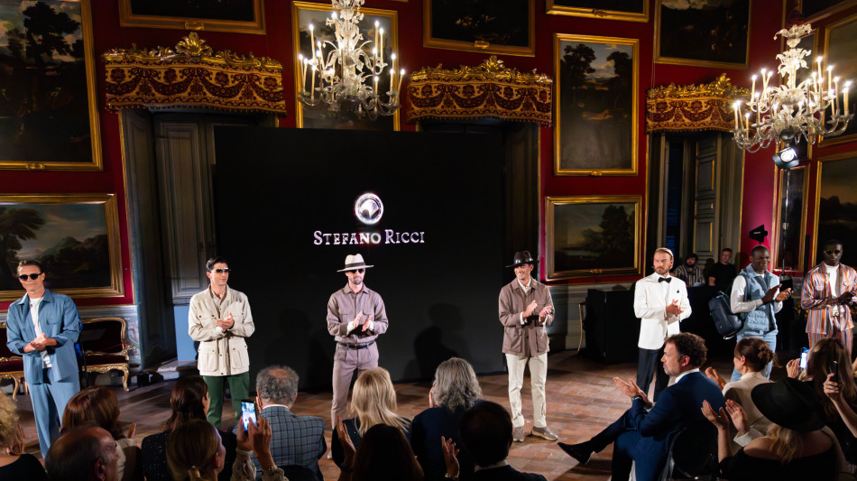  La moda di Stefano Ricci sfila nella Galleria Doria Pamphilj a Roma 