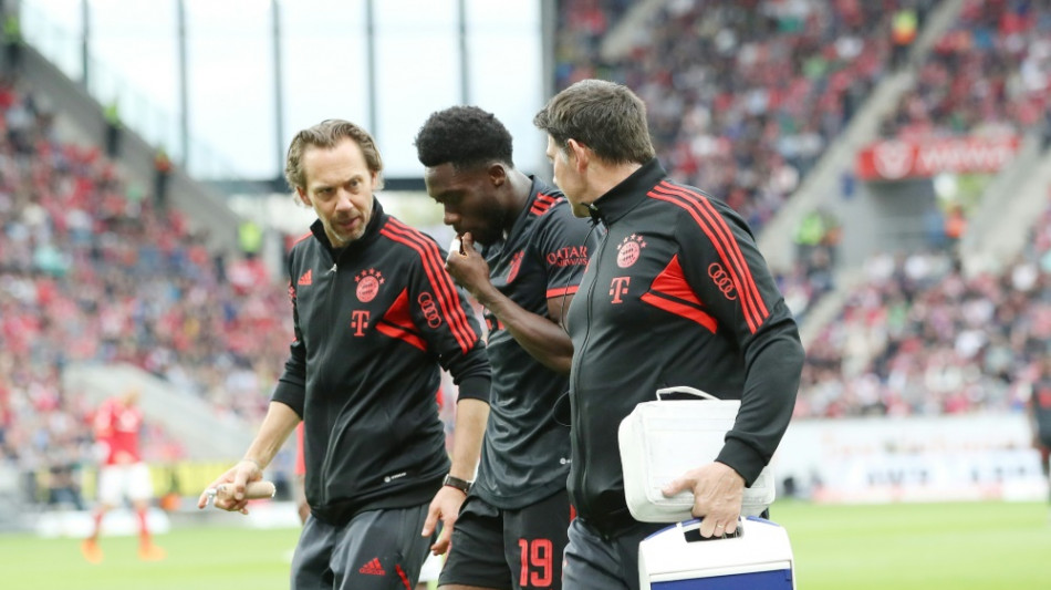 Muskelb&uuml;ndelverletzung: Bayern "vorerst" ohne Davies 