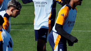 'N&atilde;o o vejo afetado', diz Ancelotti sobre 'especula&ccedil;&otilde;es' com Mbapp&eacute;
