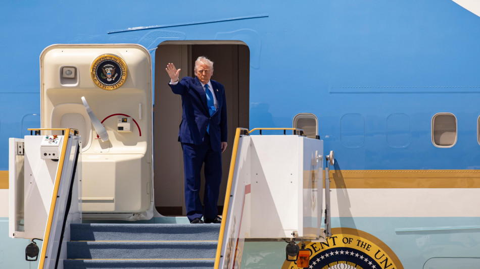 Trump, sanzioni a Mosca se non raggiungeremo accordo