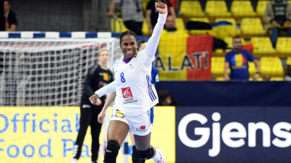 Euro-2022: les soeurs Lassource r&eacute;unies en bleu