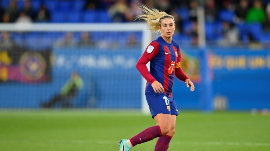 Com dores no joelho operado, Alexia Putellas deixa delega&ccedil;&atilde;o da Espanha