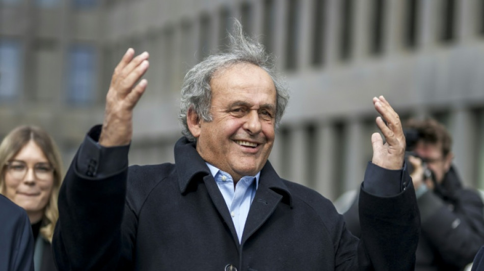 Fifa: Platini estime qu'Infantino "doit partir" car il n'a pas "respect&eacute; les r&egrave;gles" du football 