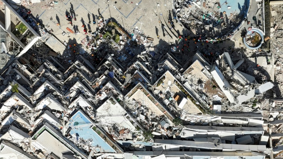  La falta de comida y techo agobia a los supervivientes de los terremotos en Venezuela 