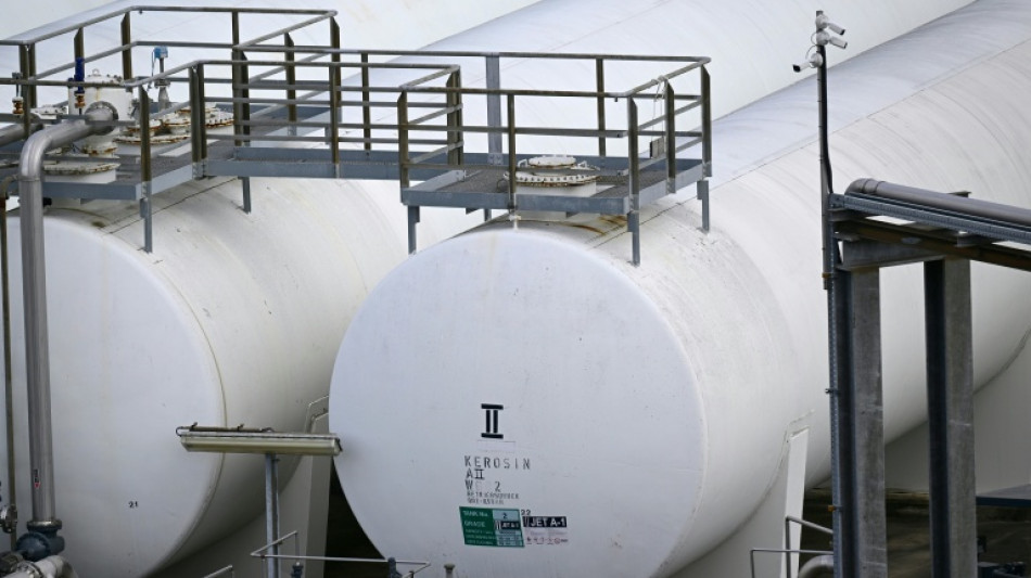 Le k&eacute;ros&egrave;ne cher compromet l'avenir de compagnies a&eacute;riennes &agrave; prix bas 