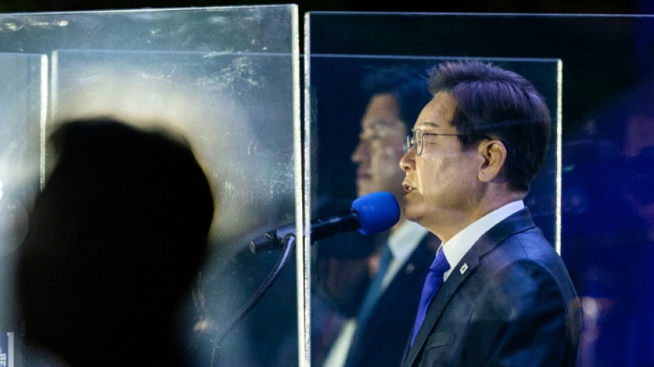 Candidato de centro-esquerda &eacute; declarado presidente na Coreia do Sul