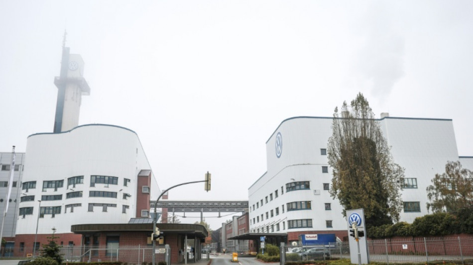  Crise automobile: Volkswagen se tourne vers la d&eacute;fense pour sauver une usine allemande  