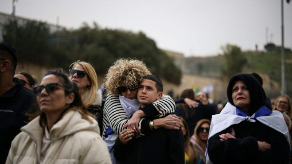 "La fiert&eacute; de toute une nation": ultime hommage au dernier otage de Gaza