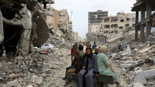 Palestinos deslocados encontram destrui&ccedil;&atilde;o 'indescrit&iacute;vel' ao retornar a Khan Yunis