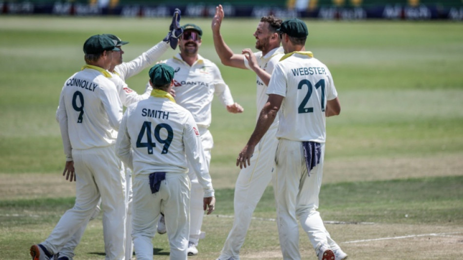 Hazlewood takes six as Australia win first Test 