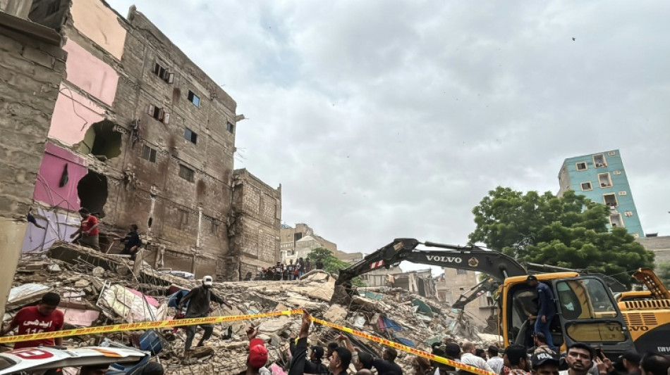 At least five dead in Pakistan building collapse: police