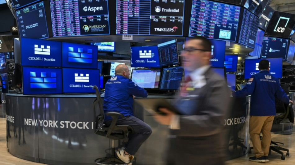 Wall Street fait fi des inquiétudes commerciales