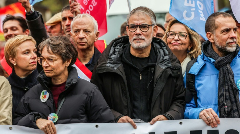  Au moins 11.000 personnes manifestent &agrave; Orl&eacute;ans contre le congr&egrave;s du RN 