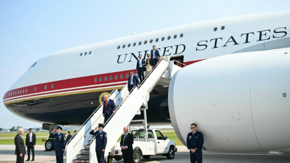  Progress, further delay risk for Boeing Air Force One: report 