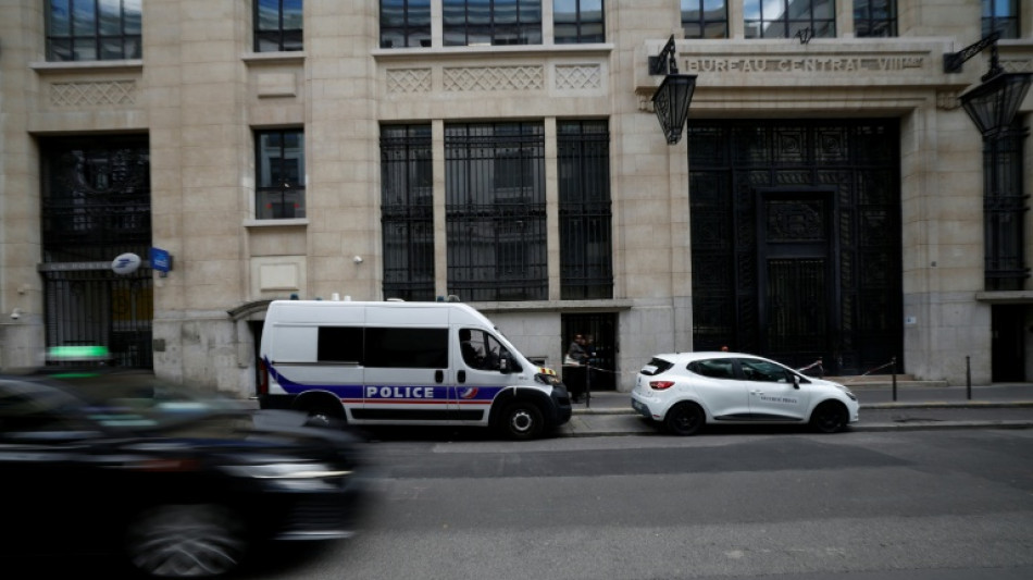  La polic&iacute;a francesa frustra un atentado con explosivos frente al Bank of America en Par&iacute;s 