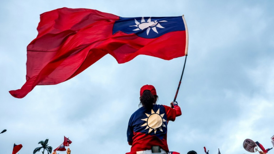 Tentativa para destituir 24 legisladores opositores fracassa em Taiwan