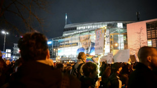 Protest vor CDU-Parteizentrale in Berlin - Demonstrationen auch in anderen St&auml;dten