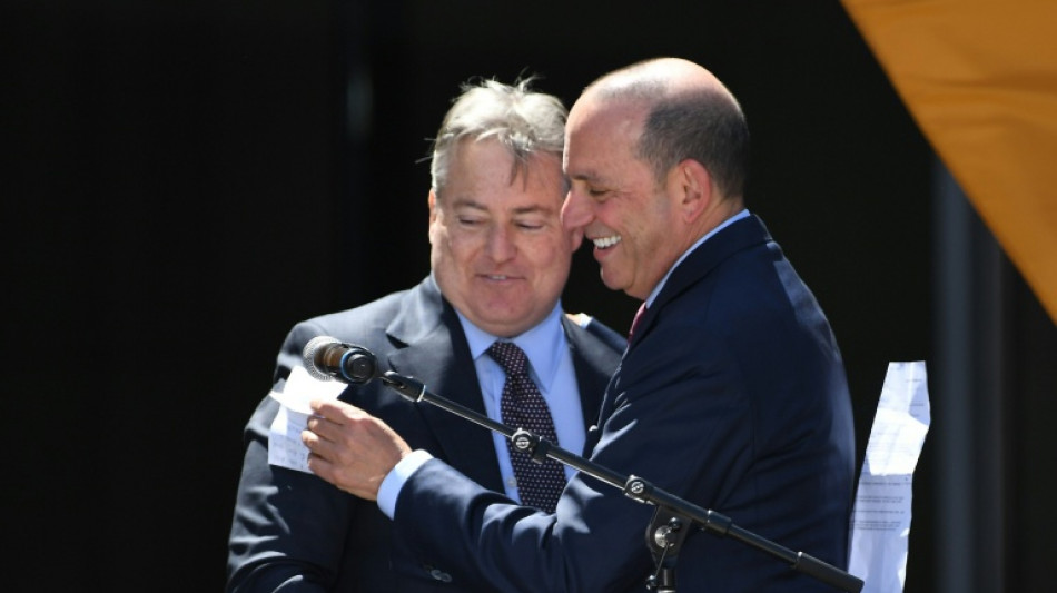  MLS escolhe Larry Berg como comiss&aacute;rio para suceder Don Garber 