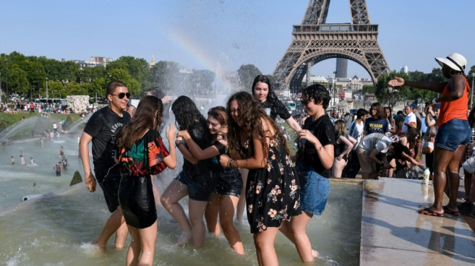 El sexismo perdura en Francia, tambi&eacute;n entre los j&oacute;venes, alerta un informe