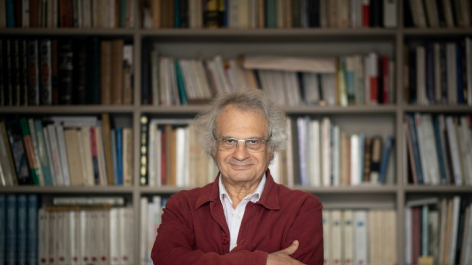 El escritor francoliban&eacute;s Amin Maalouf, nuevo secretario perpetuo de la Academia Francesa