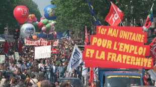 Cgt, oltre 250 mila in piazza per il Primo maggio in Francia