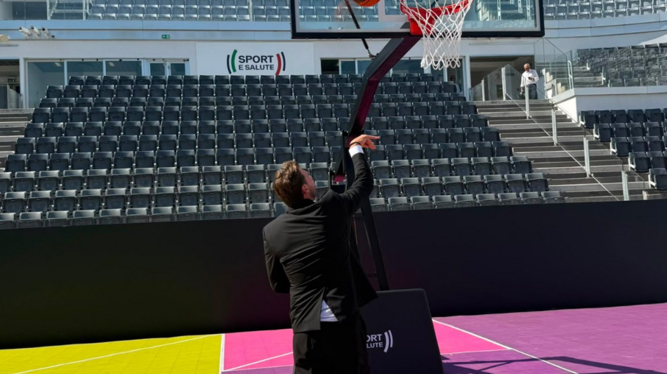  Il Foro Italico accoglie Doncic, canestri al Centrale per la stella Nba 