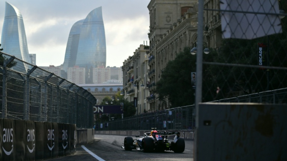  Verstappen and Norris blame slow cars as Mercedes tops qualifying 
