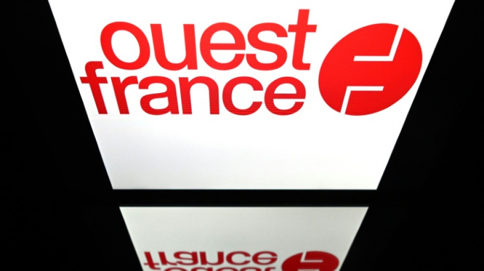  France's top-selling newspaper to slash jobs 