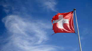 Schweizer lehnen strengere Auslegung von Neutralit&auml;t ab