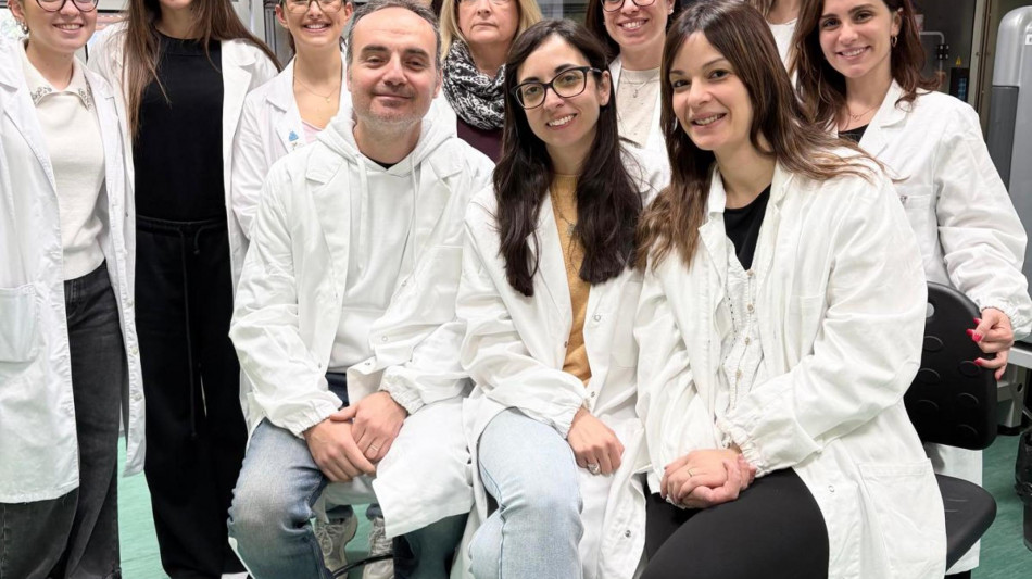  Tumore ovarico, nuova strategia rende pi&ugrave; efficace la chemioterapia 