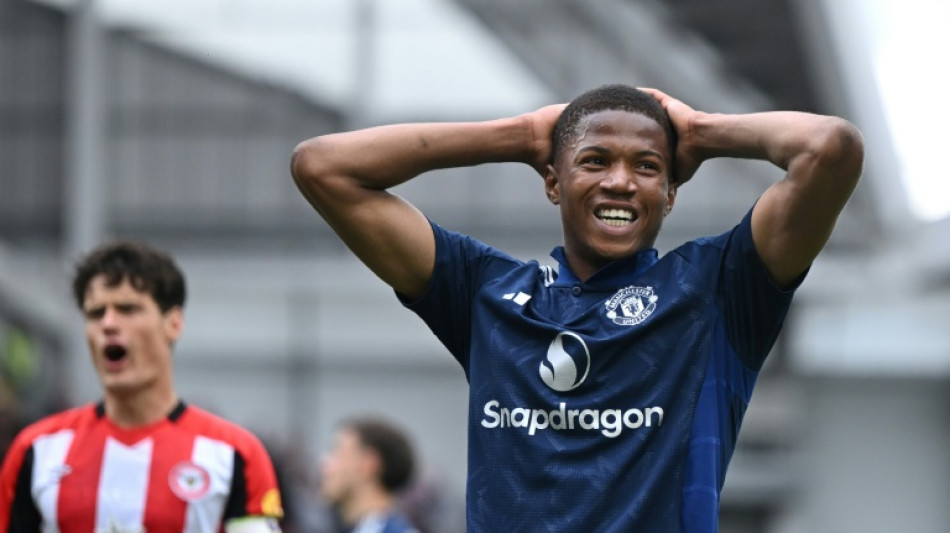 Man Utd crash at Brentford, Isak rescues Newcastle