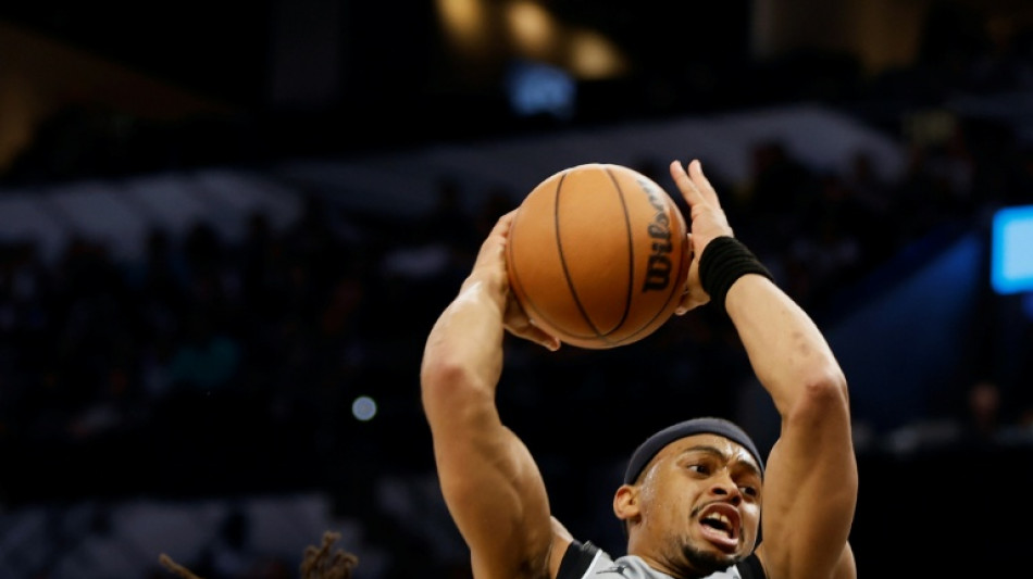  NBA: les Spurs gagnent sans Wemby, Cleveland supplante Atlanta 