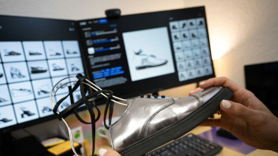 En Francia, la IA contribuye a dise&ntilde;ar bolsos y vestidos de noche