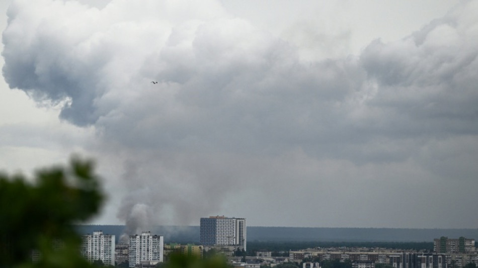  Explos&otilde;es s&atilde;o ouvidas em Kiev durante ataque russo 