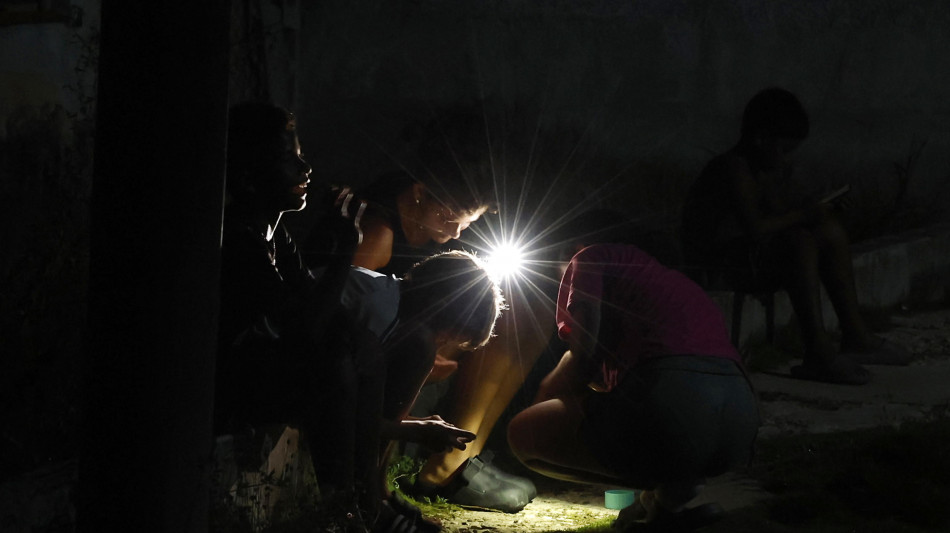  Graduale ritorno alla normalit&agrave; a Cuba dopo il blackout elettrico nazionale 