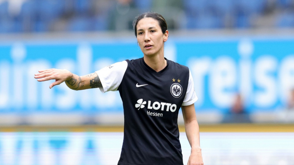 Bis 2025: Nationalspielerin Doorsoun verl&auml;ngert in Frankfurt