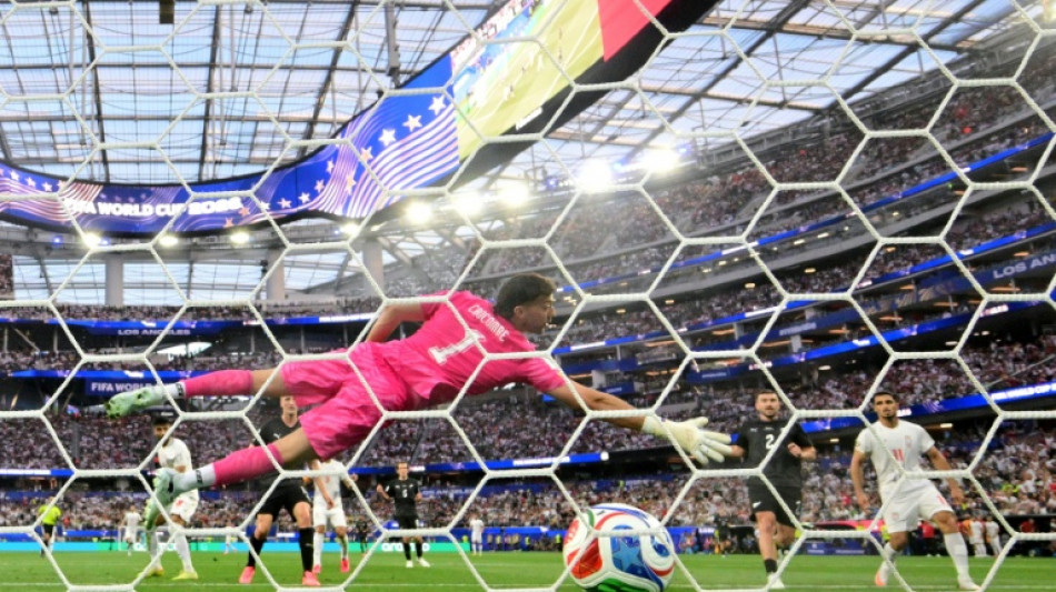  Iran snatch draw in World Cup opener, Spain stunned by Cape Verde 