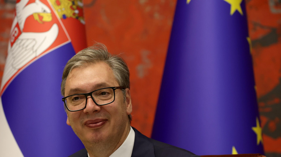  Il presidente serbo Vucic si dimette per candidarsi alle elezioni anticipate 