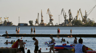 La reconstruction de Marioupol, au doigt et &agrave; l'oeil de Moscou