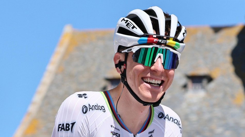 Tour: Pogacar vince la 7/a tappa e si riprende maglia gialla