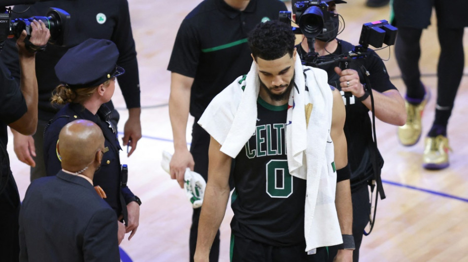 Boston verliert f&uuml;nftes Finale - Matchb&auml;lle f&uuml;r die Warriors