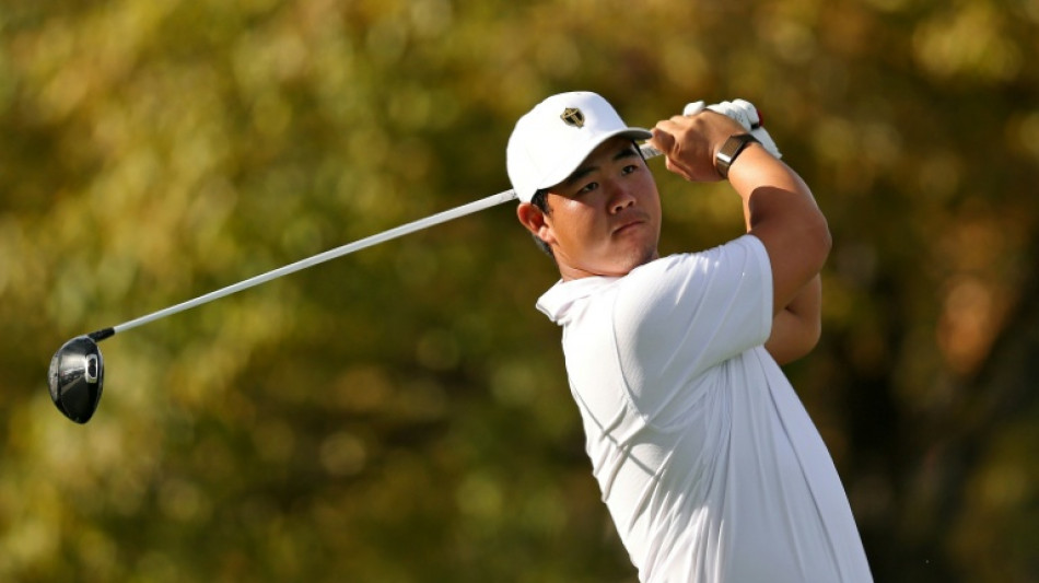  Tom Kim defies jet-lag, Kho cards ace as Asian Games golf begins
 