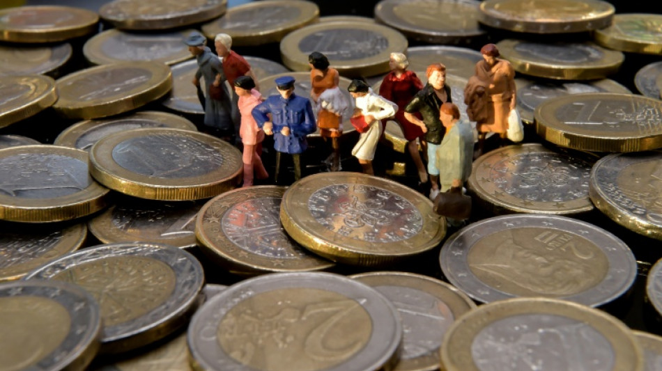  Eurozone growth holds up despite energy crunch 