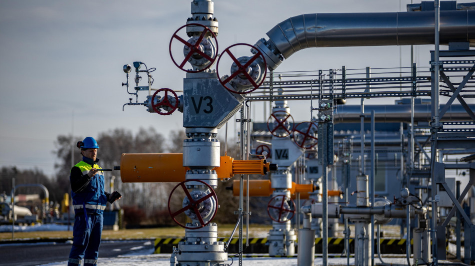  Il gas scivola a 35,9 euro al MWh in apertura ad Amsterdam 