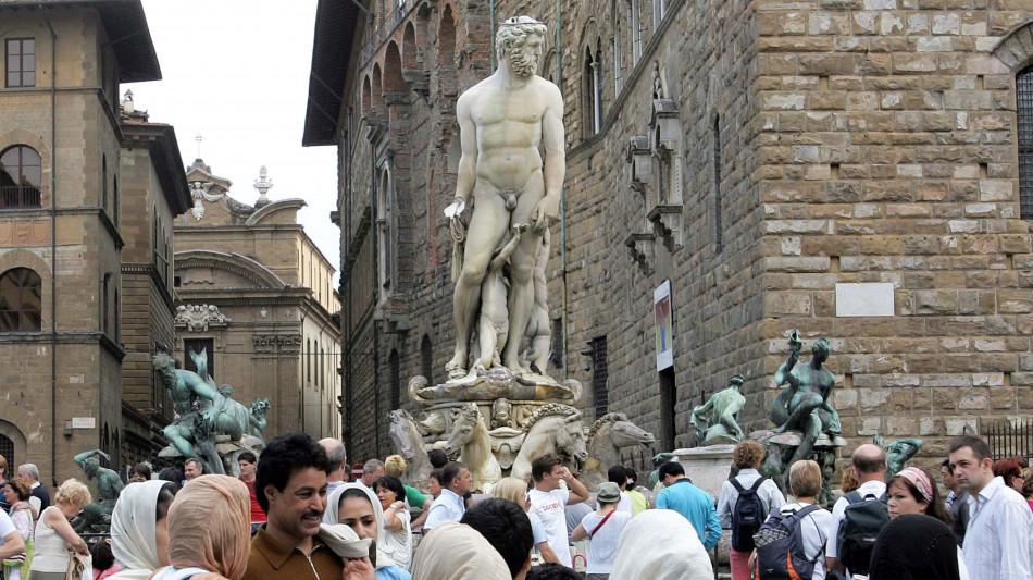 >>>ANSA/ L'imposta di soggiorno vola nel 2024, Firenze in vetta