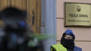 Maradona-Tod: Staatsanw&auml;lte beantragen Prozess 