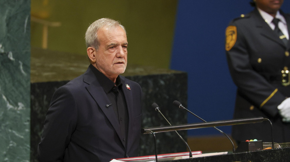  Pezeshkian: 'S&igrave; all'ingresso in Iran degli ispettori nucleari dell'Onu' 
