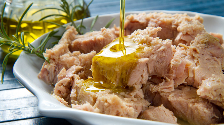 I consumi di tonno in scatola in calo del 4% a volume nel 2024