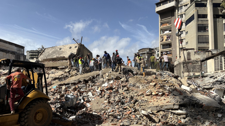 Morto un italo-venezuelano nel crollo di un edificio per il sisma a La Guaira 